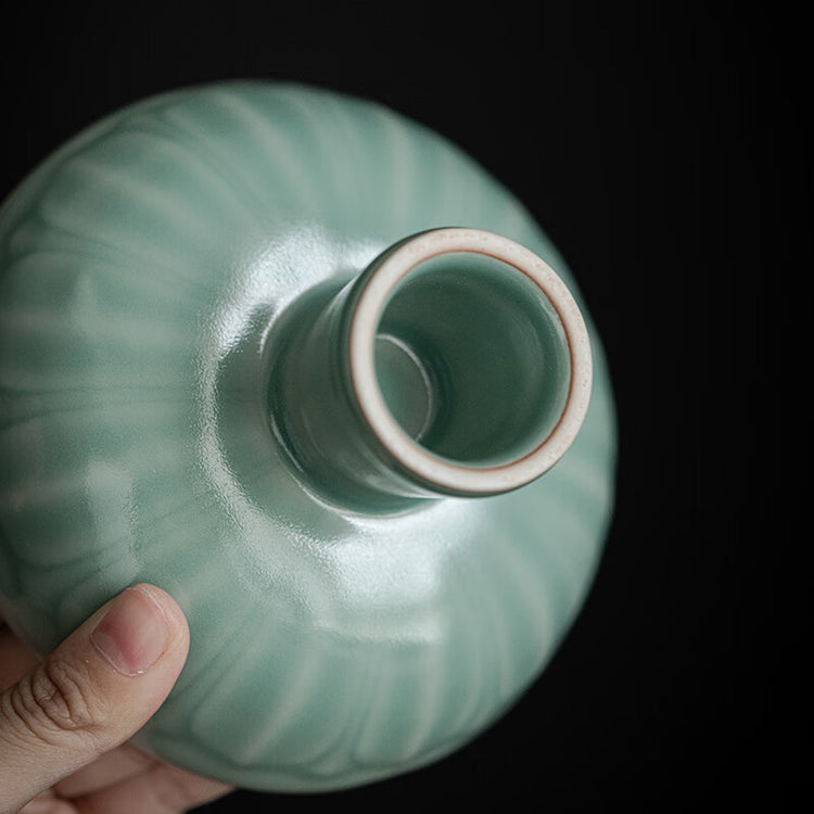 蓮の花びら高台皿