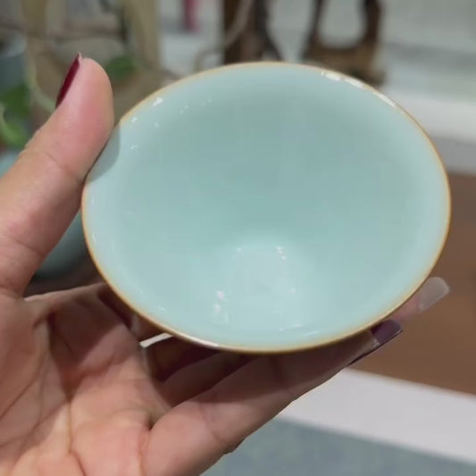 斗笠杯｜天青釉・自然開片・支釘燒・瑪瑙入釉・主人杯・宋式雅器・茶杯・汝窯